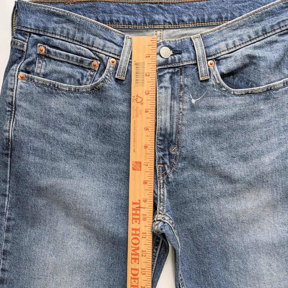 Levi's 514 Timeless Medium Wash Classic Straight-Fit Jeans